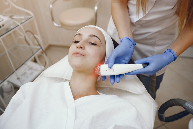 Nowoczesne metody laseroterapii w dermatologii estetycznej