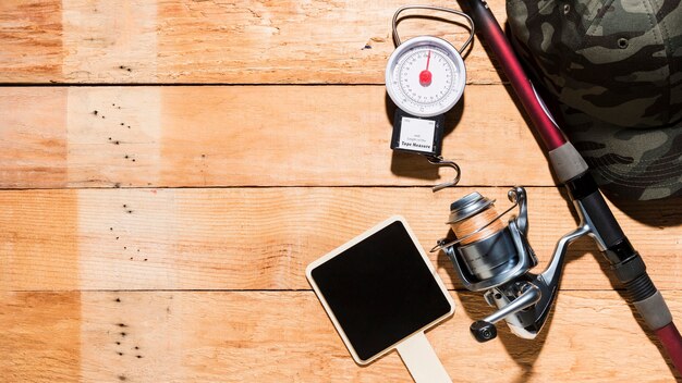 Najlepsze techniki połowu dla początkujących wędkarzy: Praktyczne porady i wskazówki